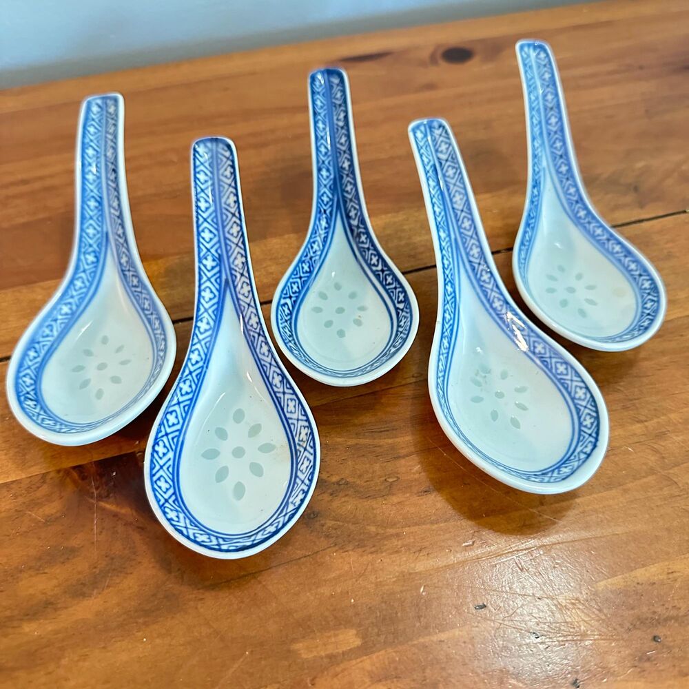 Vintage Jingdezhen Blue & White Rice Grain Porcelain Soup Spoons Set of Five